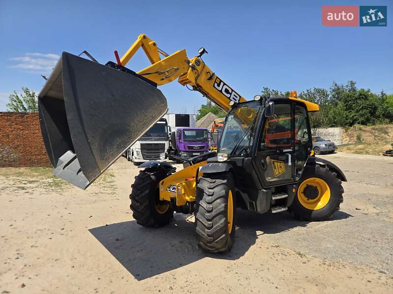 Телескопический погрузчик JCB 531-70 2012 в Болграде