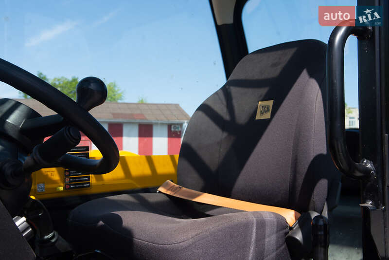 Підйомник телескопічний JCB 531-70 2021 в Житомирі