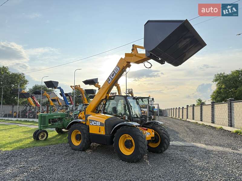 Телескопический погрузчик JCB 531-70 2011 в Луцке