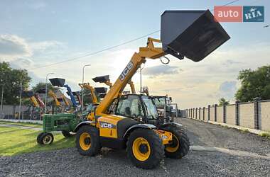 Телескопический погрузчик JCB 531-70 2011 в 