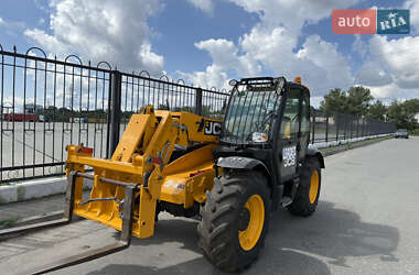Телескопический погрузчик JCB 531-70 2018 в 