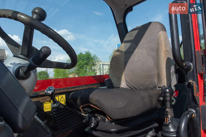 Подъемник телескопический JCB 531-70 2010 в Житомире