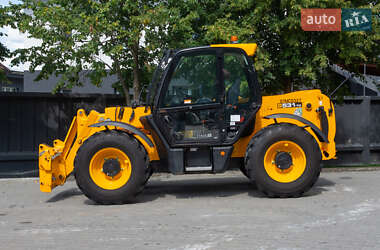 Подъемник телескопический JCB 531-70 2021 в 