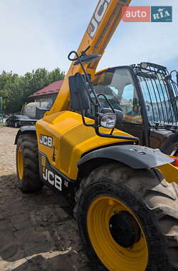 Телескопический погрузчик JCB 531-70 2022 в 