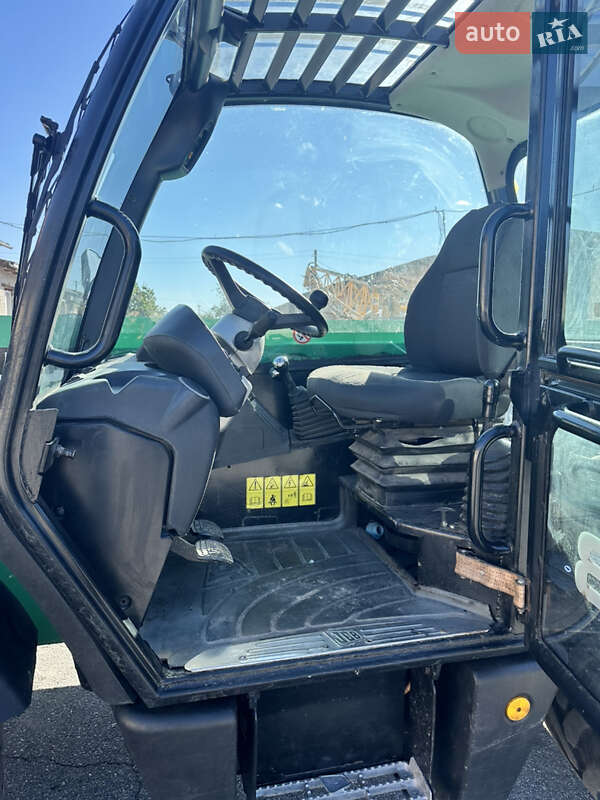 Телескопический погрузчик JCB 531-70 2006 в Николаеве