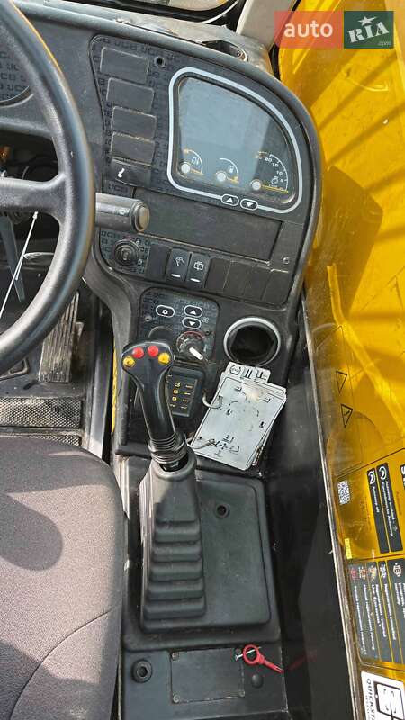 Телескопический погрузчик JCB 531-70 2018 в Киеве
