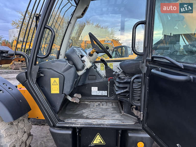 Телескопічні навантажувачі JCB 531-70 2009 в Львові