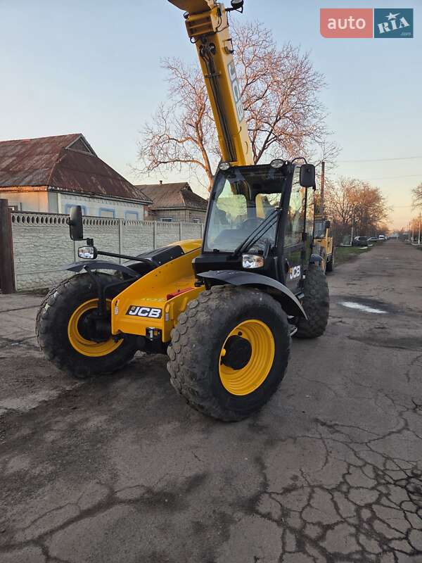 JCB 531-70 2011