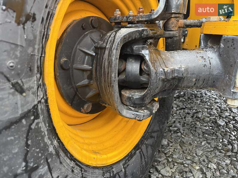 Телескопический погрузчик JCB 531-70 2015 в Луцке