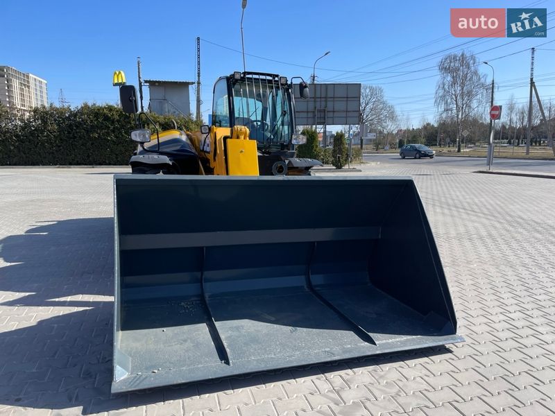 Телескопический погрузчик JCB 531-70 2014 в Луцке