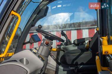 Телескопический погрузчик JCB 532-70 2021 в 