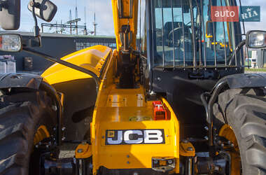 Телескопический погрузчик JCB 532-70 2021 в 