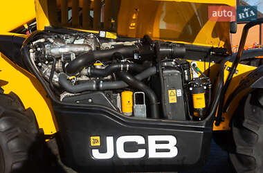 Телескопический погрузчик JCB 532-70 2021 в 