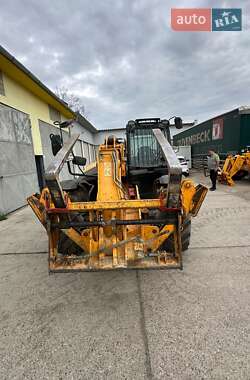 Телескопический погрузчик JCB 533-105 2017 в 