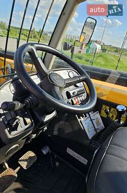 Телескопічні навантажувачі JCB 533-105 2007 в 