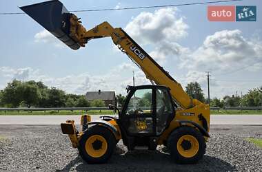 Телескопический погрузчик JCB 533-105 2011 в 