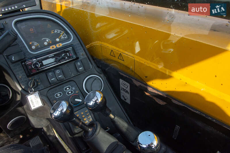 Подъемник телескопический JCB 533-105 2017 в Житомире