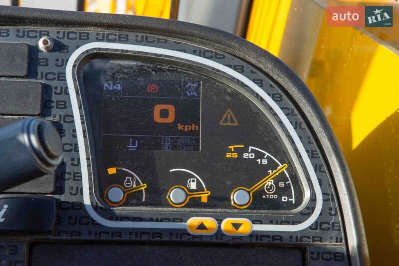 Підйомник телескопічний JCB 533-105 2017 в Житомирі