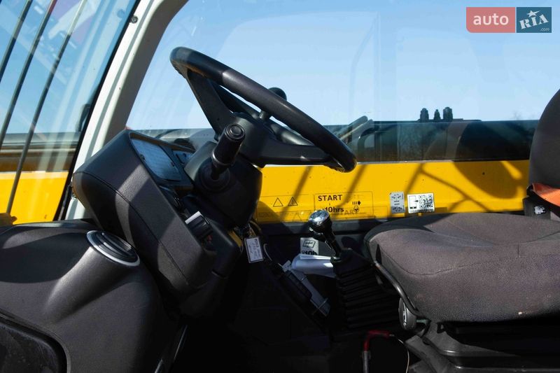 Подъемник телескопический JCB 533-105 2018 в Житомире