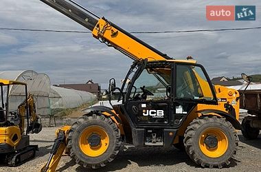 Телескопический погрузчик JCB 533-105 2017 в Заречье