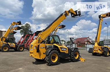 Телескопічні навантажувачі JCB 535-125 2015 в Луцьку