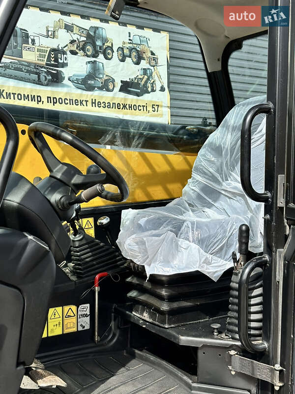 Телескопічні навантажувачі JCB 535-125 2015 в Житомирі