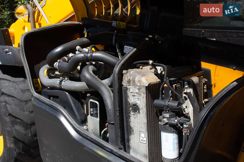 Телескопический погрузчик JCB 535-125 2017 в Житомире