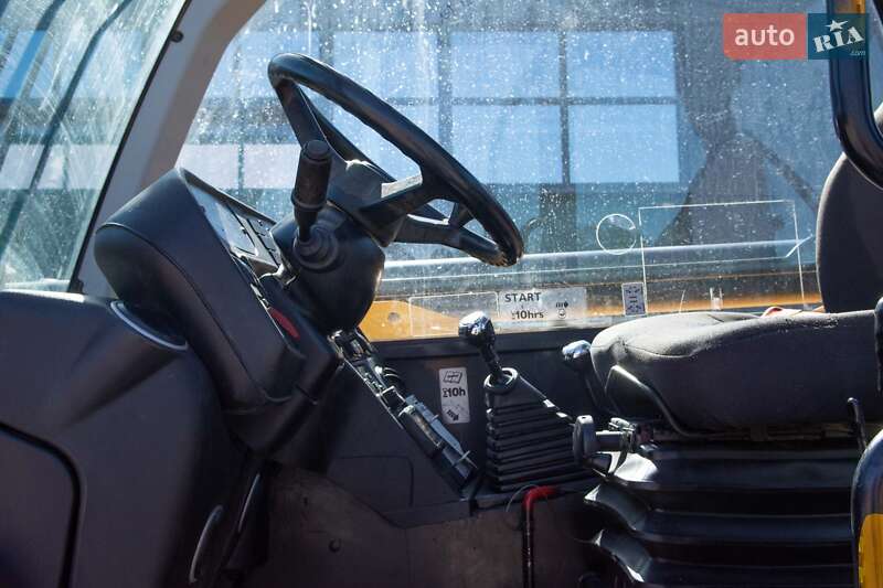 Телескопический погрузчик JCB 535-125 2016 в Житомире