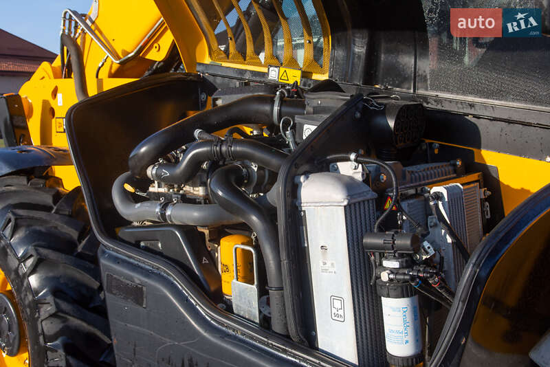 Підйомник телескопічний JCB 535-125 2019 в Житомирі