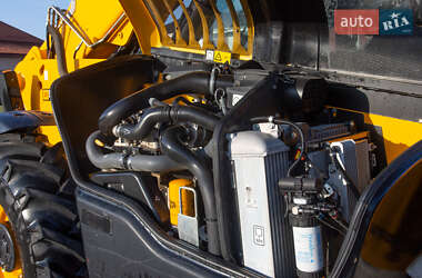 Подъемник телескопический JCB 535-125 2019 в 