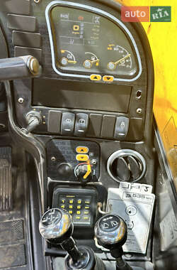 Телескопический погрузчик JCB 535-125 2015 в 