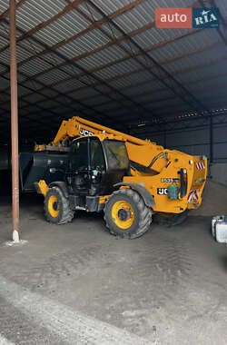 Телескопический погрузчик JCB 535-125 2004 в 