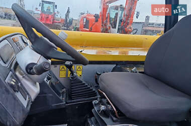 Телескопічні навантажувачі JCB 535-125 2007 в 