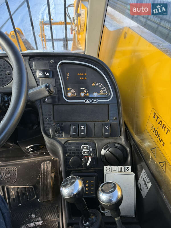 Телескопічні навантажувачі JCB 535-125 2021 в Києві