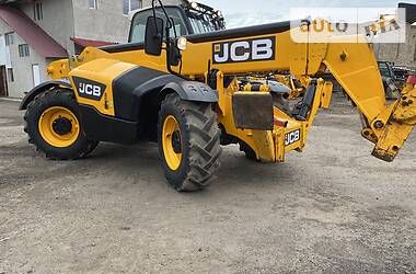 Телескопический погрузчик JCB 535-140 2016 в 