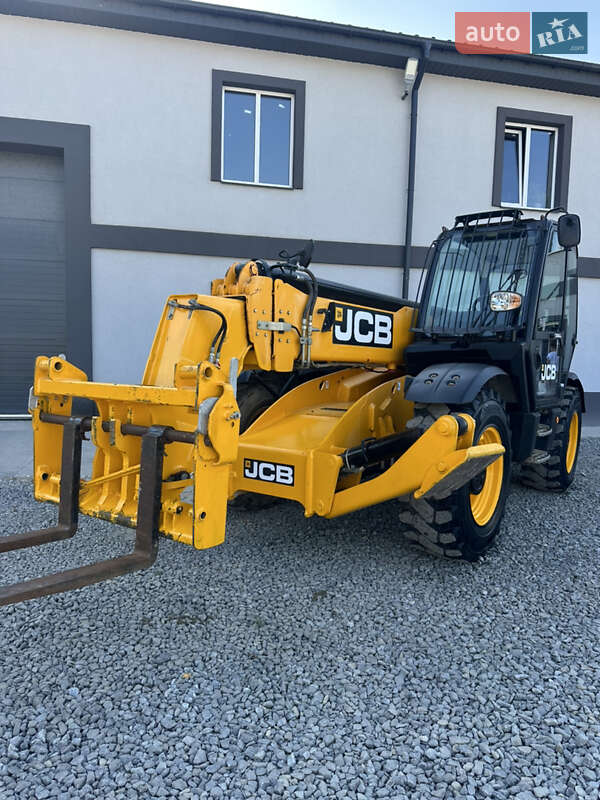 Телескопический погрузчик JCB 535-140 2015 в Городке
