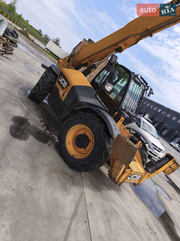 Телескопический погрузчик JCB 535-140 2014 в Белой Церкви