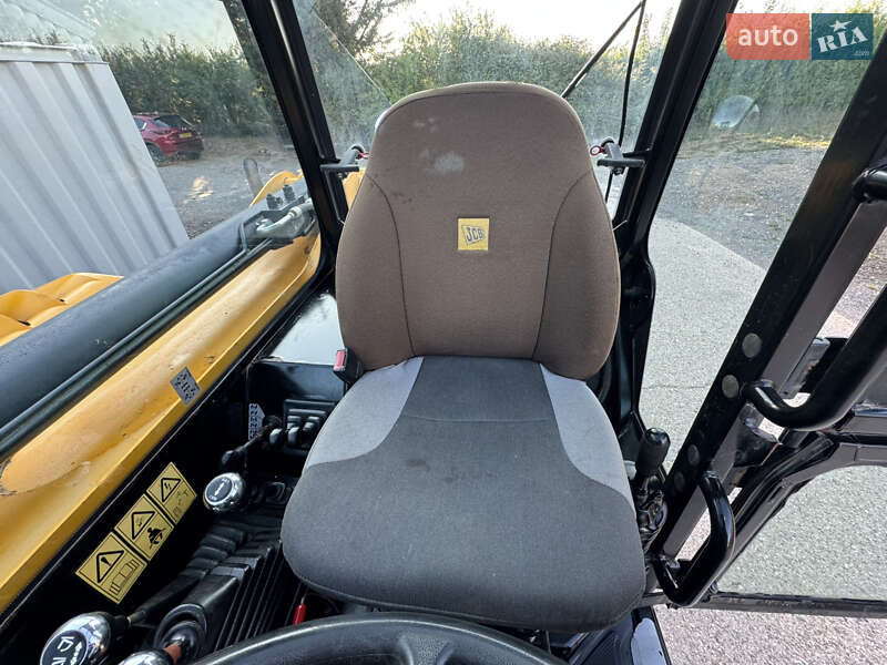 Телескопический погрузчик JCB 535-140 2013 в Киеве фото 12 Телескопический погрузчик JCB 535-140 2013 в Киеве