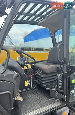 Телескопический погрузчик JCB 535-140 2014 в 