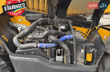 Телескопический погрузчик JCB 535-140 2014 в 