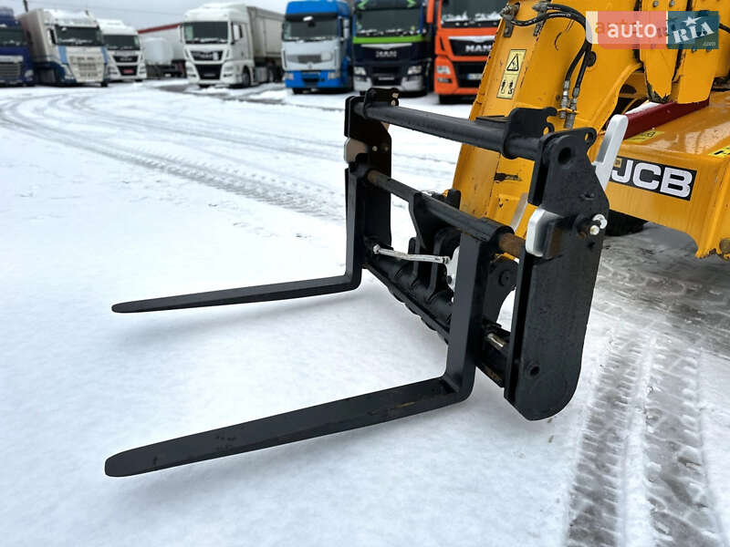 Телескопический погрузчик JCB 535-140 2014 в Ровно