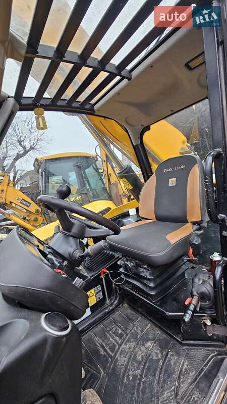 Телескопический погрузчик JCB 535-140 2014 в Киеве