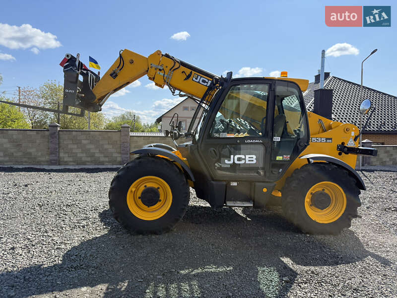 JCB 535-95 2015