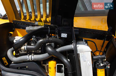 Підйомник телескопічний JCB 535-95 2015 в 