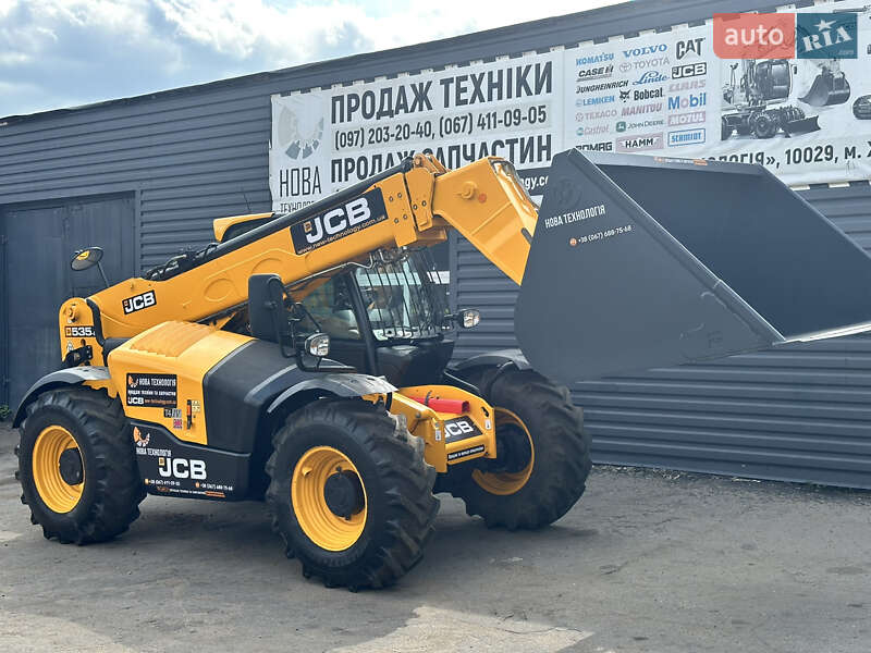 JCB 535-95 2017