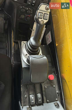 Телескопический погрузчик JCB 535-95 2012 в 