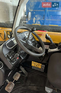 Телескопический погрузчик JCB 535-95 2012 в 