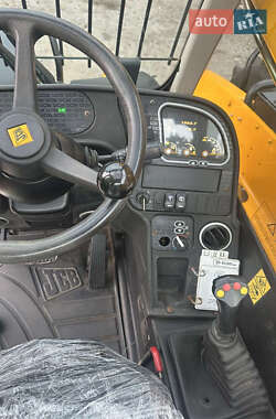 Телескопический погрузчик JCB 535-95 2019 в 
