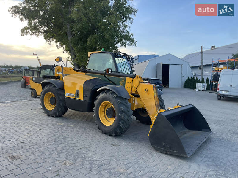 Телескопический погрузчик JCB 535-95 2010 в 