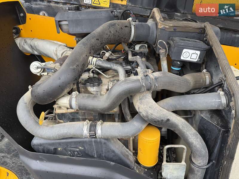 Телескопічні навантажувачі JCB 535-95 2016 в Луцьку